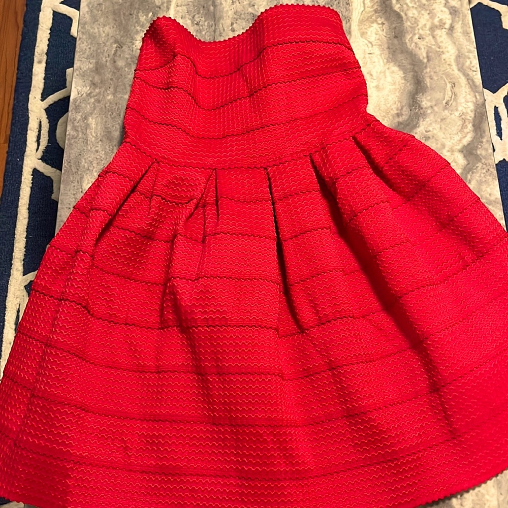 Jun & Ivy Large Strapless Above Knee Cocktail Flare Red Dress
